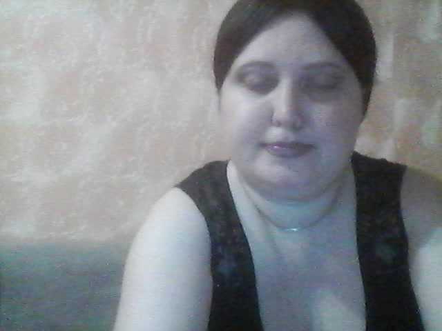 Irina-5a's BongaCams show and profile