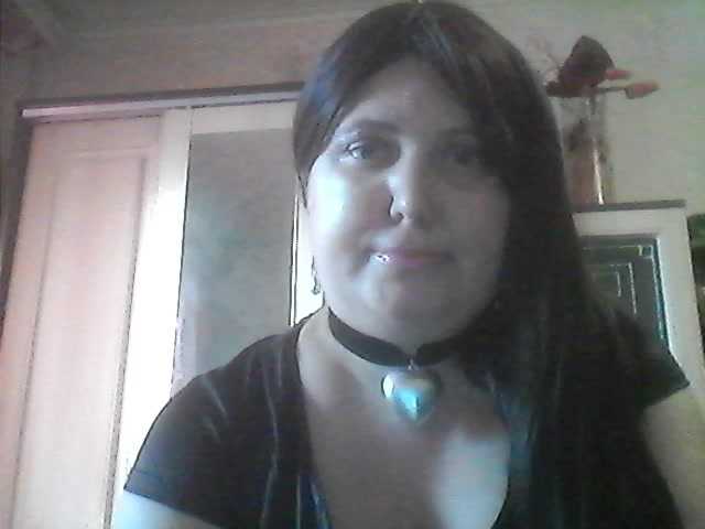 Irina-5a's BongaCams show and profile