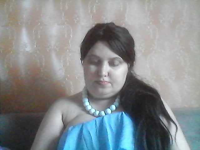 Irina-5a's BongaCams show and profile