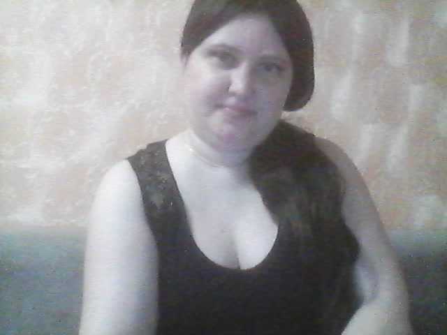 Irina-5a's BongaCams show and profile