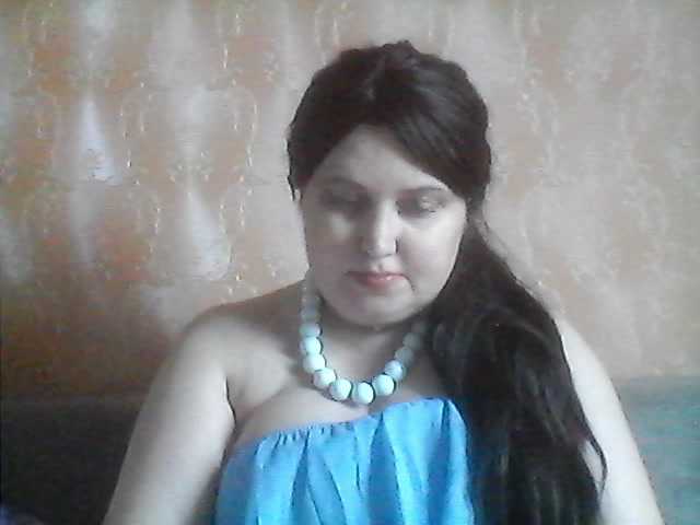 Irina-5a's BongaCams show and profile