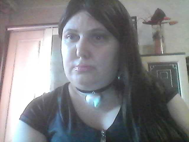 Irina-5a's BongaCams show and profile