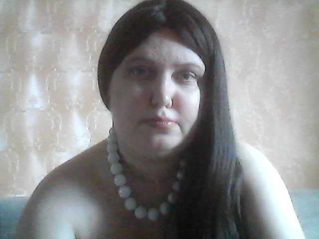 Irina-5a's BongaCams show and profile