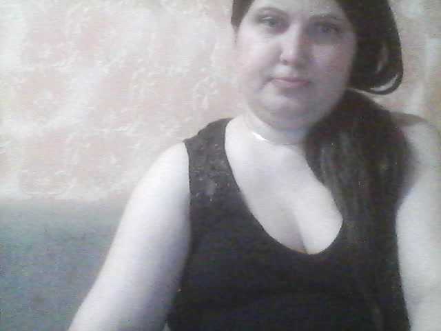 Irina-5a's BongaCams show and profile