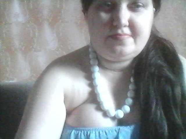 Irina-5a's BongaCams show and profile