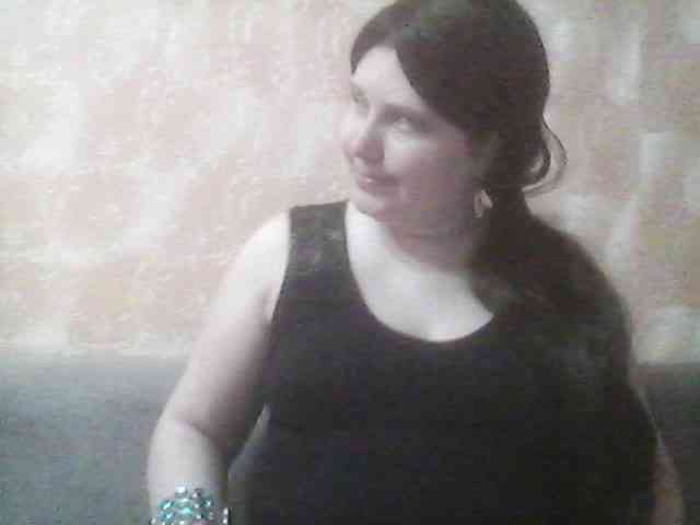 Irina-5a Live Webcam on BongaCams