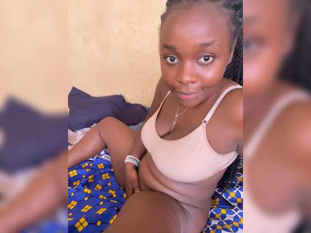 Prettyjazz's BongaCams show and profile