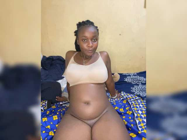 Prettyjazz's BongaCams show and profile