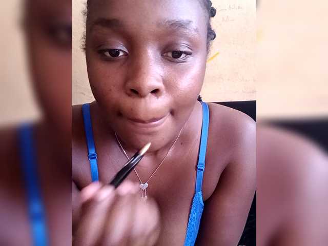 Prettyjazz's BongaCams show and profile