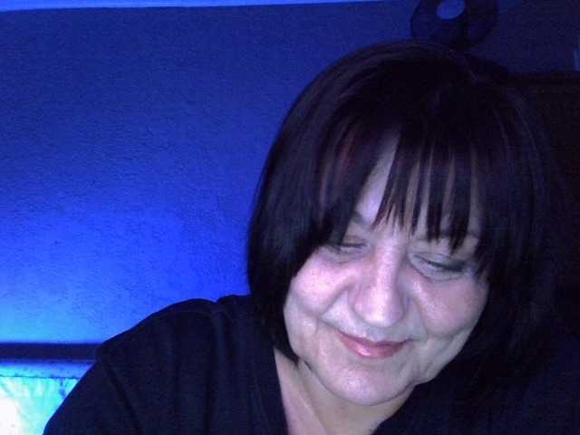 Lisset-l's BongaCams show and profile