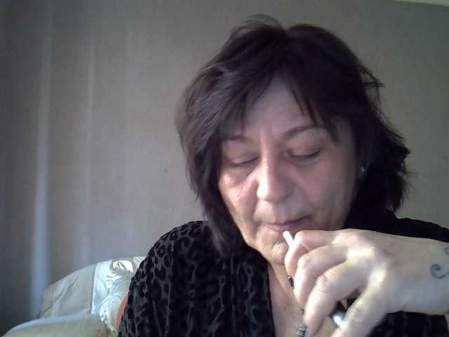 Lisset-l's BongaCams show and profile