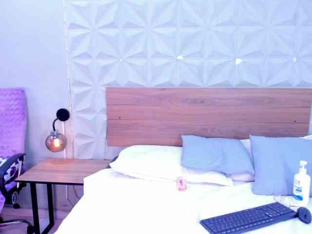 Maddie-Rouss Maddie-Rouss