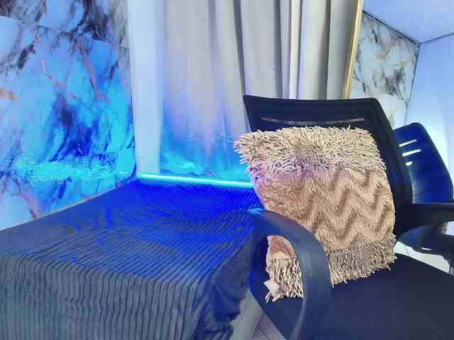 nicole-bigboobs nicole-bigboobs