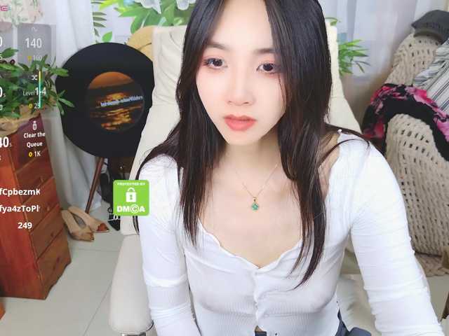 zhuli1163's BongaCams show and profile