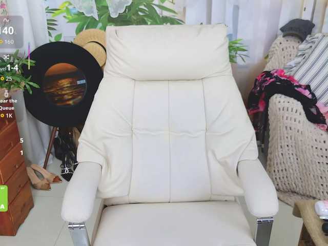 zhuli1163's BongaCams show and profile