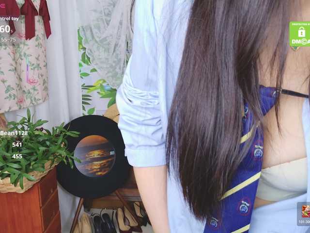 zhuli1163's BongaCams show and profile