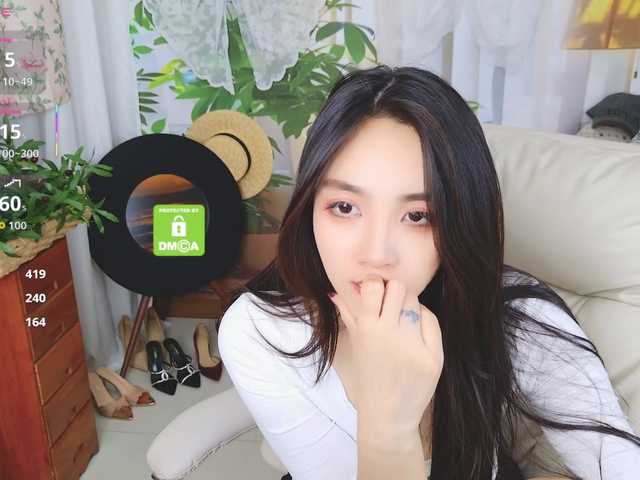 zhuli1163's BongaCams show and profile