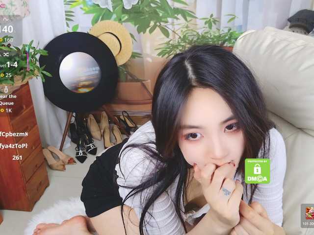 zhuli1163's BongaCams show and profile