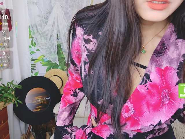 zhuli1163's BongaCams show and profile