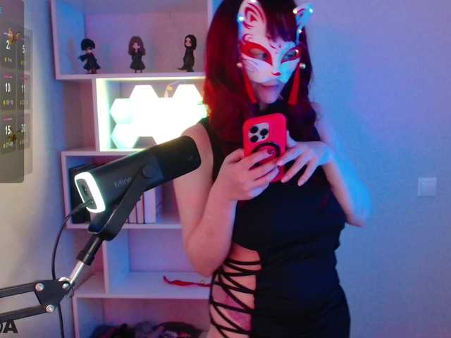 -Kitsune-'s BongaCams show and profile