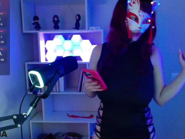 -Kitsune-'s BongaCams show and profile