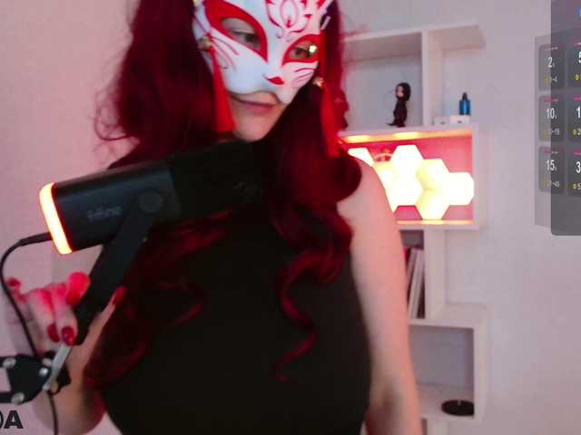 -Kitsune-'s BongaCams show and profile