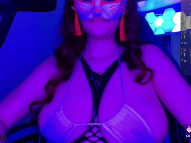 -Kitsune-'s BongaCams show and profile