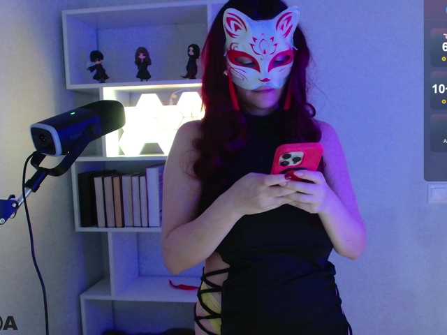 -Kitsune-'s BongaCams show and profile