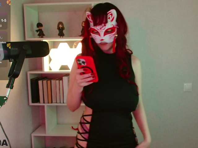 -Kitsune-'s BongaCams show and profile