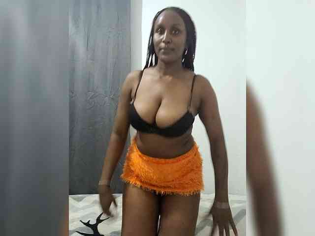 Prettycarolinaa webcam