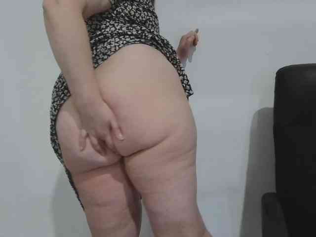 Sweettaniasecret webcam