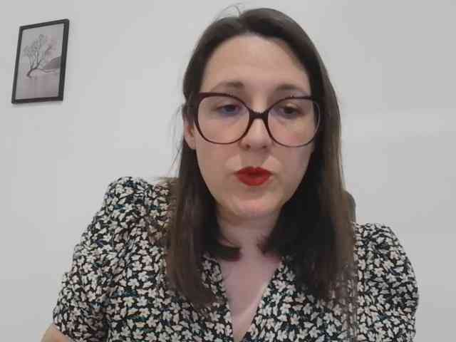 Sweettaniasecret webcam