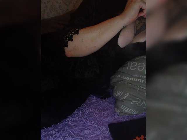 Kinderhor Live Cam on BongaCams