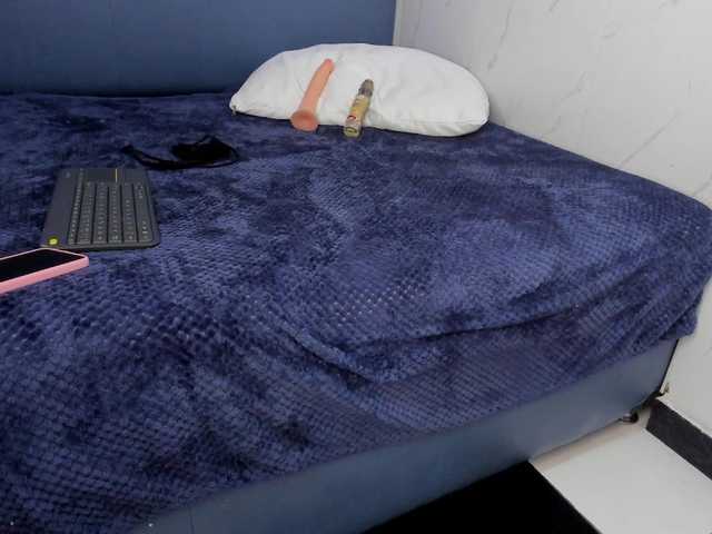 Danarivers's BongaCams show and profile