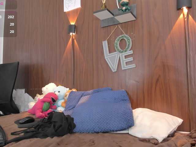 Brittany0's BongaCams show and profile