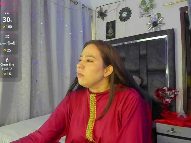 AlanaSaadi's BongaCams show and profile