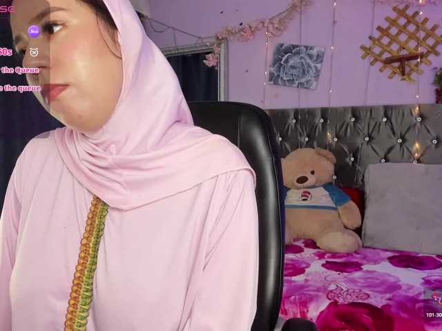 AlanaSaadi's BongaCams show and profile