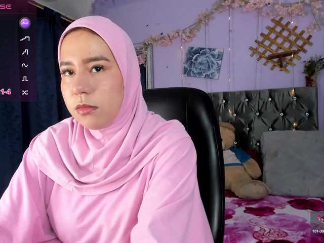 AlanaSaadi's BongaCams show and profile