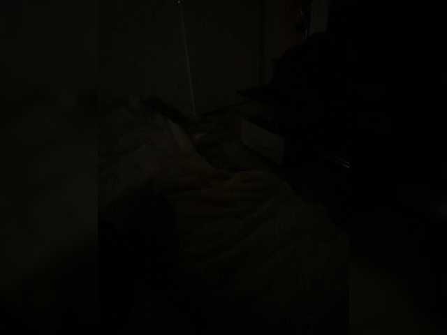 Anutik88's BongaCams show and profile