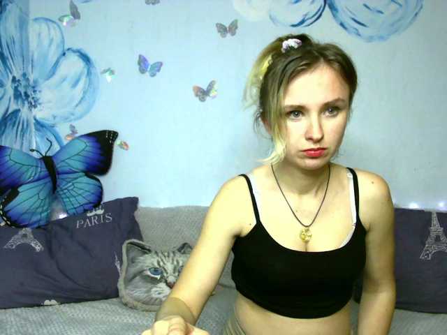 HarleyWid's BongaCams show and profile