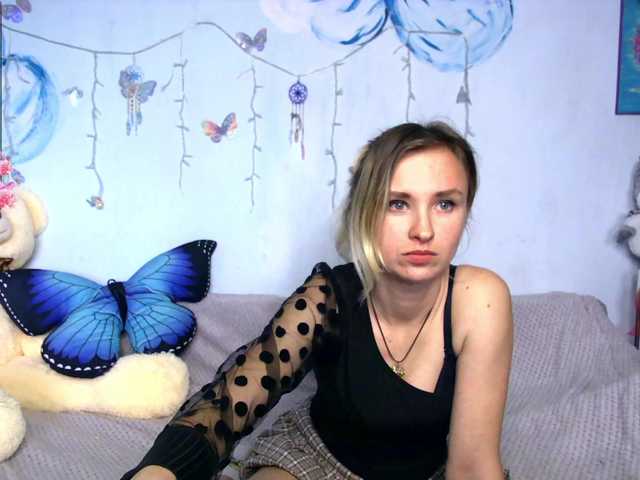 HarleyWid's BongaCams show and profile