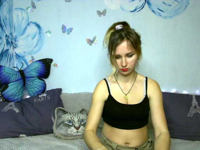 HarleyWid's BongaCams show and profile