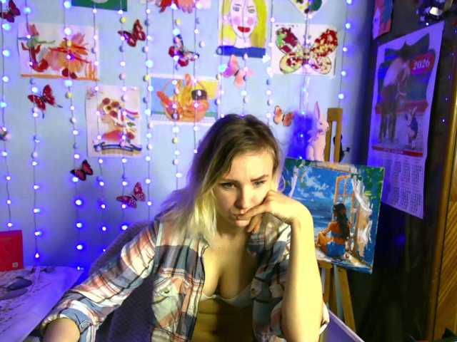 HarleyWid's BongaCams show and profile