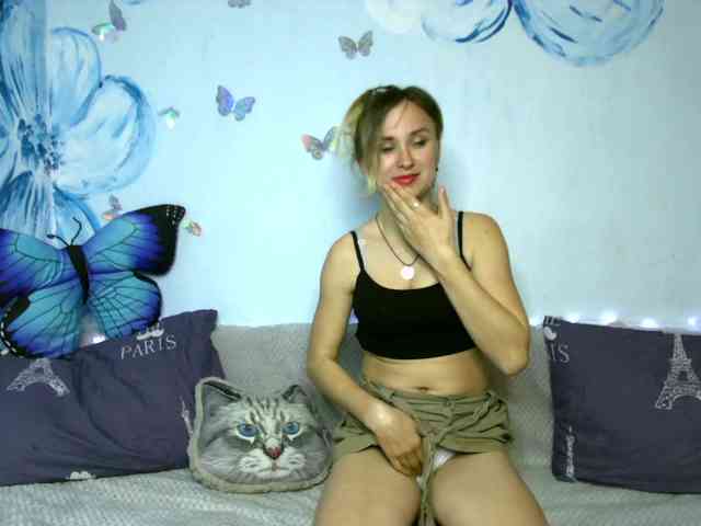 HarleyWid Live Webcam on BongaCams