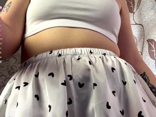 MarcieCurit's BongaCams show and profile