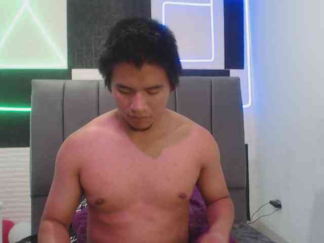 adonislatin19 adonislatin19