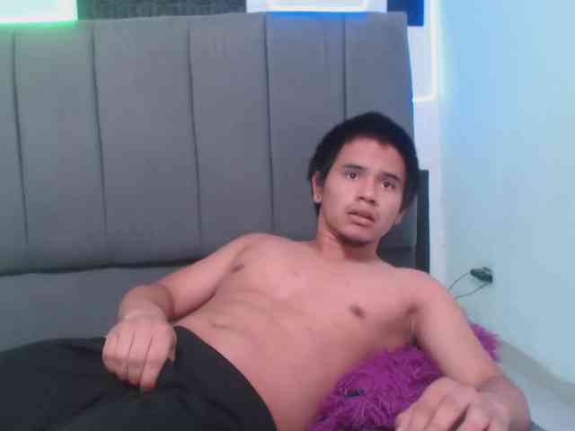 adonislatin19 adonislatin19