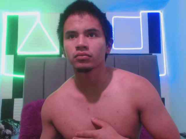 adonislatin19 adonislatin19