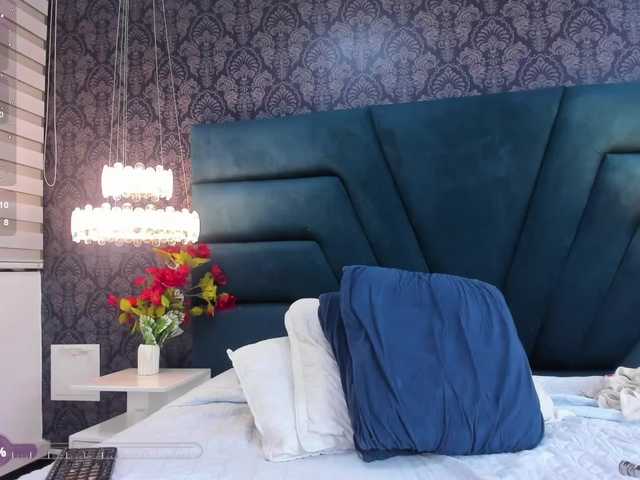 miagreyy's BongaCams show and profile