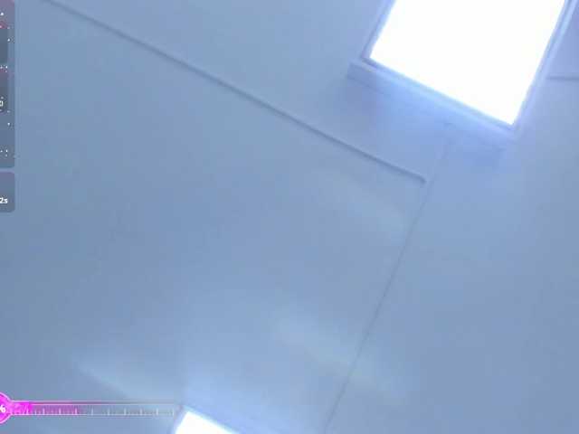 miagreyy's BongaCams show and profile